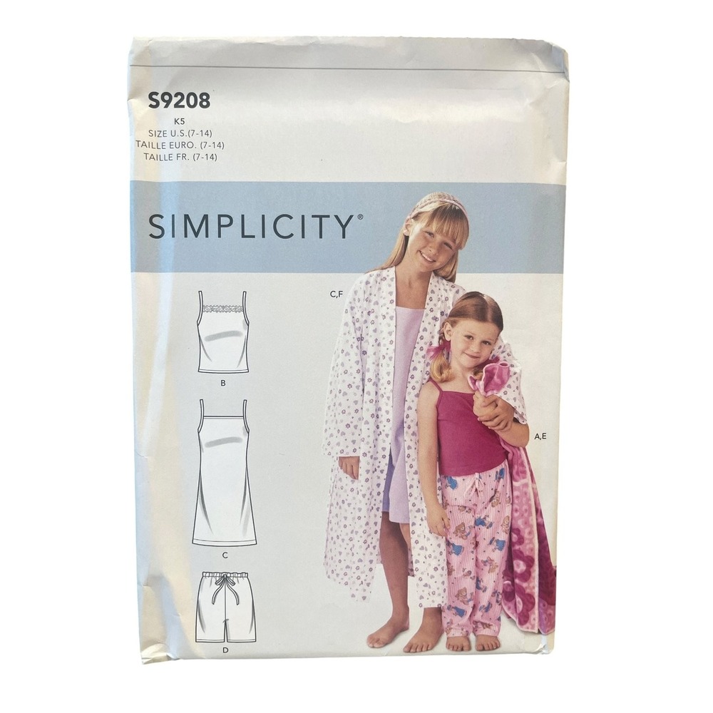 Simplicity S9208 Girls' Loungewear Pajamas Robe Gown Shorts Top Pants 7-14